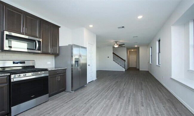 7124 Elgin St in Pearland, TX - Building Photo - Building Photo