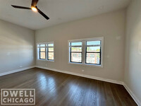 3405 W Fullerton Ave, Unit 3 in Chicago, IL - Building Photo - Building Photo