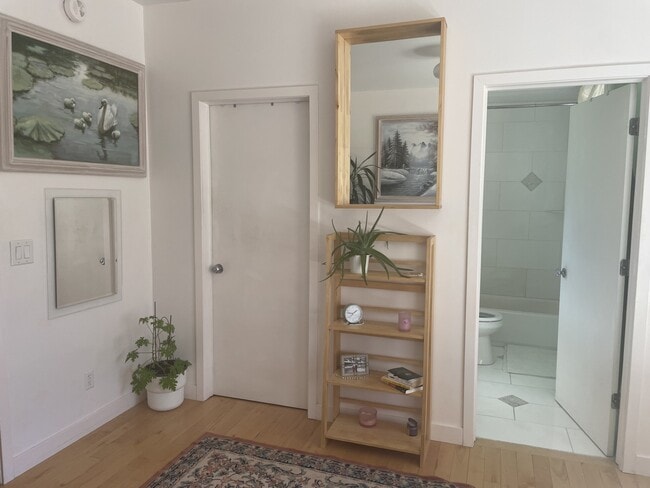 1600 Pinebrook Blvd, Unit C in Park City, UT - Building Photo - Building Photo