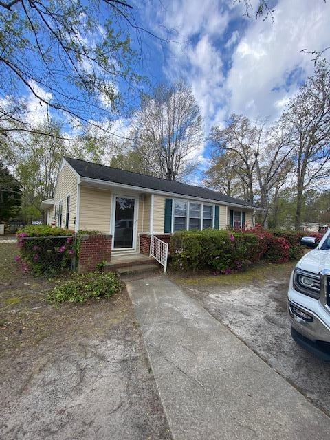 232 Pinckney St in Sumter, SC - Building Photo