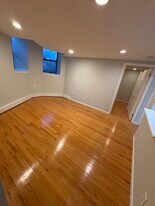 30 Peterborough St in Boston, MA - Building Photo