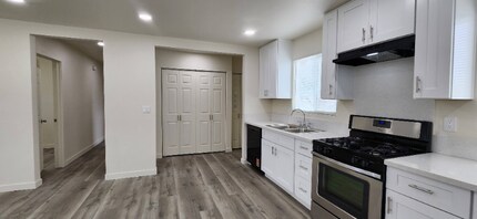 1327 Berkeley Dr in Redlands, CA - Building Photo - Building Photo