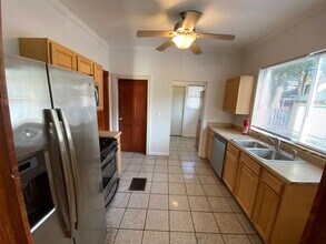 2205 Waldeck Ave in Columbus, OH - Building Photo - Building Photo