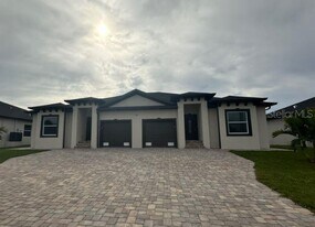 55 Boundary Blvd in Placida, FL - Building Photo