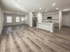 436 Shoreview Dr in Conroe, TX - Building Photo - Building Photo