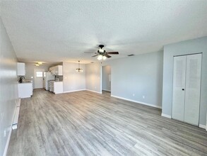 513 Winter Terrace, Unit 513 in Winter Haven, FL - Building Photo - Building Photo