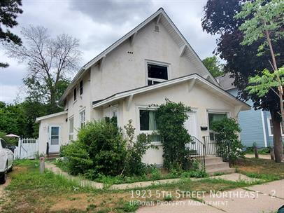 1923 5th St NE in Minneapolis, MN - Building Photo