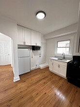 103-24-103116 116th St in Queens, NY - Foto de edificio - Building Photo