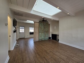 113 Camino Escondido in Santa Fe, NM - Building Photo - Building Photo