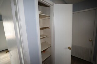 1815 Paisley Ave in Fayetteville, NC - Building Photo