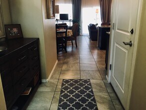 1627 Band Saw Dr NW in Albuquerque, NM - Building Photo - Building Photo