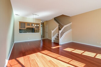 3103 Anton Dr in Aurora, IL - Building Photo - Building Photo