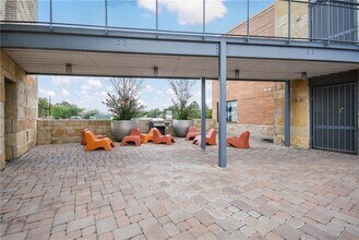 3016 Guadalupe St in Austin, TX - Foto de edificio - Building Photo