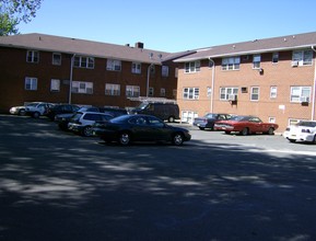 409-415 Jefferson Ave in Elizabeth, NJ - Building Photo - Building Photo