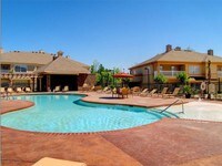 Building Photo - Longleaf Pines Apartamentos in Mobile, Alabama