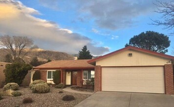 1620 Cullen Ln NE in Albuquerque, NM - Building Photo - Building Photo