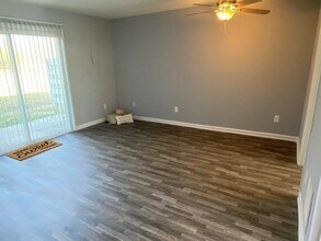 Legacy Sedgefield Townhomes in Greensboro, NC - Building Photo - Building Photo