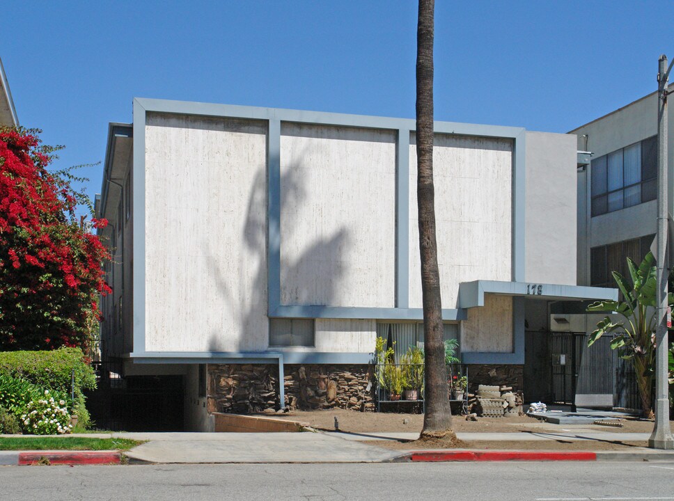 178 N Crescent Dr in Beverly Hills, CA - Building Photo