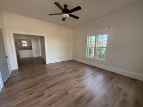 105 S Magnolia St in Crescent, OK - Building Photo - Building Photo