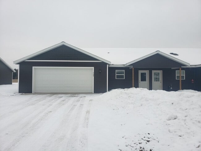 754 Ver Bunker Ave in Port Edwards, WI - Building Photo - Building Photo