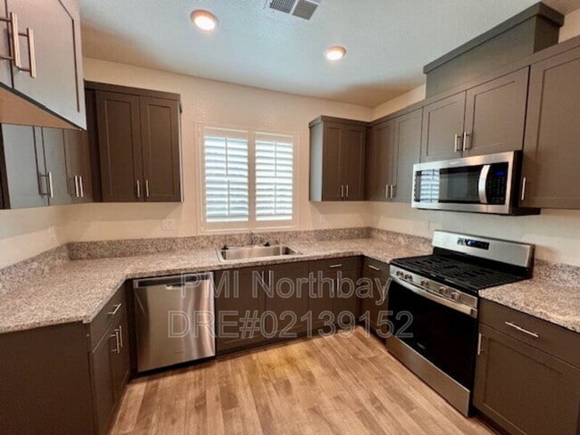 1476 Descanso Ln in Fairfield, CA - Building Photo - Building Photo