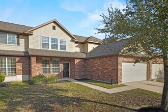 9706 Cira Court in Houston, TX - Building Photo - Building Photo