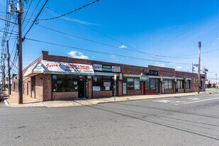 682 NJ 440 in Jersey City, NJ - Building Photo
