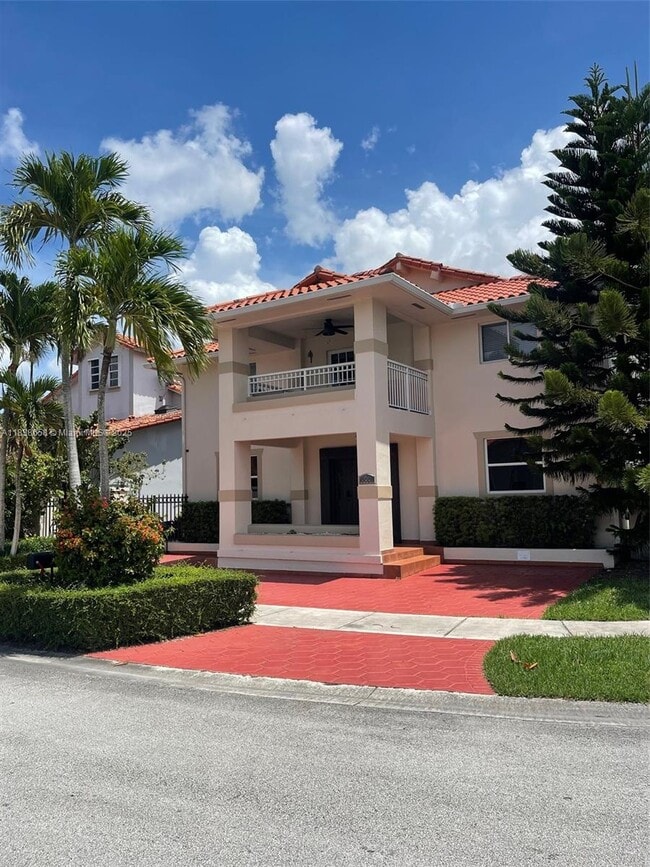 10006 SW 26th Terrace in Miami, FL - Building Photo - Building Photo