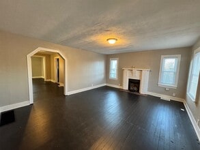 211 Langford Ct in Richmond, KY - Building Photo - Building Photo