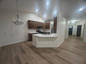 164 Heritage Meadows Cir in Bourbonnais, IL - Building Photo