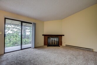 91 SE 11th Ave in Oak Harbor, WA - Building Photo - Building Photo