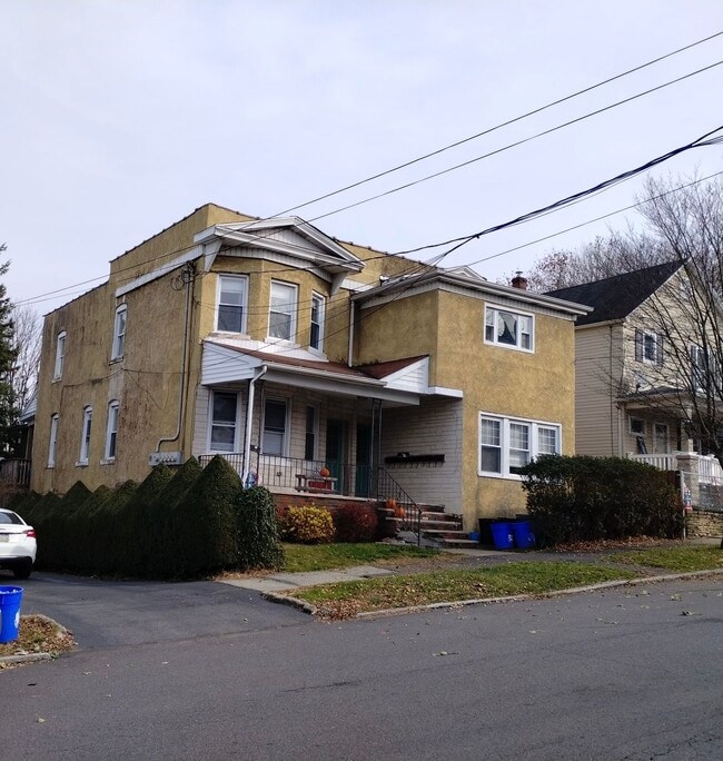 property at 829 N River St