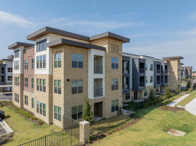 Aura 35Fifty in Round Rock, TX - Foto de edificio - Building Photo