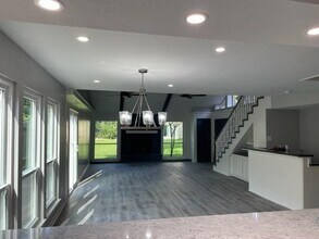 2802 Foxfire Cir in Missouri City, TX - Building Photo - Building Photo