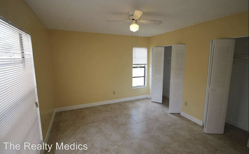 2709 Shadybranch Dr in Orlando, FL - Foto de edificio - Building Photo
