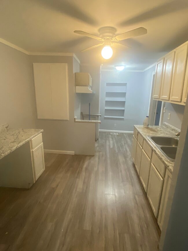 property at 1910 Agnes St