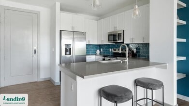 3706 Goodwin Ave, Unit 442 in Austin, TX - Building Photo - Building Photo