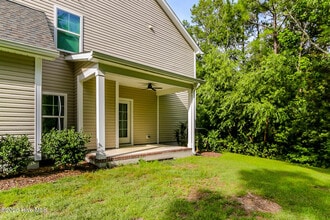 1202 Woods Ct in Morehead City, NC - Building Photo - Building Photo