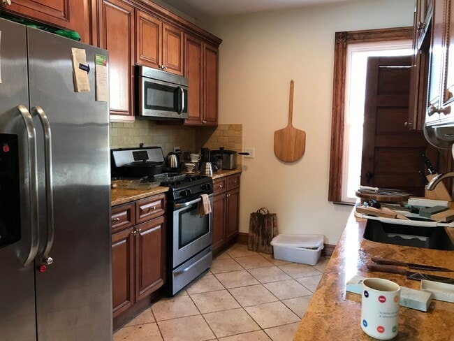 82-84 Mechanic St