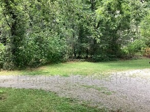 905 Montreat Rd in Black Mountain, NC - Building Photo - Building Photo