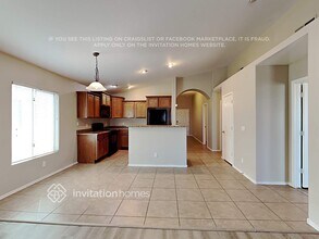 2752 W Grenadine Rd in Phoenix, AZ - Building Photo - Building Photo
