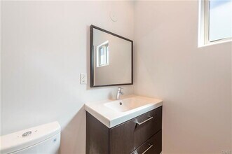 15053 Greenleaf St in Los Angeles, CA - Building Photo - Building Photo
