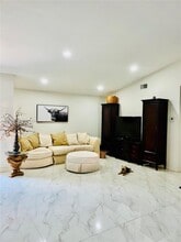 6201 Portsmouth Ln in Davie, FL - Building Photo - Building Photo