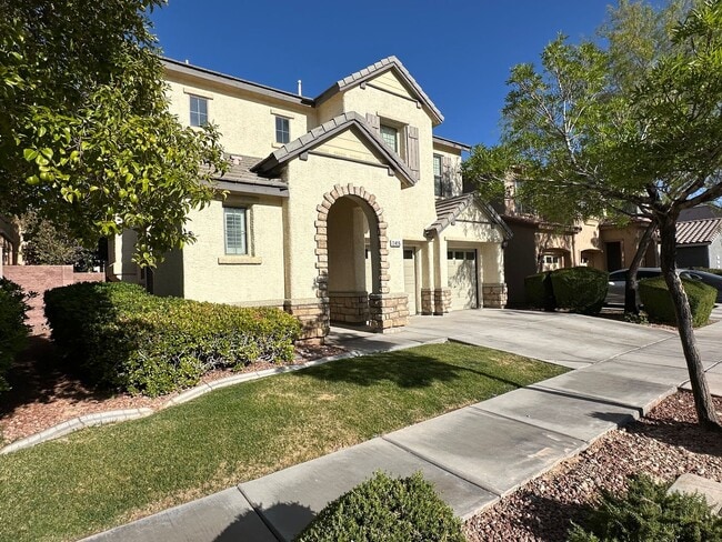2416 Radio City St in Las Vegas, NV - Building Photo - Building Photo
