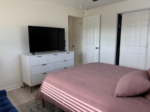 3441 Fairview Dr in Sarasota, FL - Building Photo - Building Photo