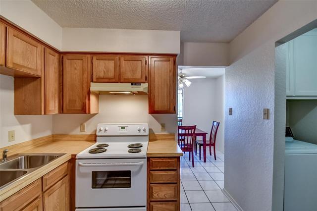 4523 Tall Meadow Ln in Fort Worth, TX - Building Photo - Building Photo