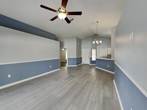 16212 Coopers Hawk Ave in Clermont, FL - Building Photo - Building Photo