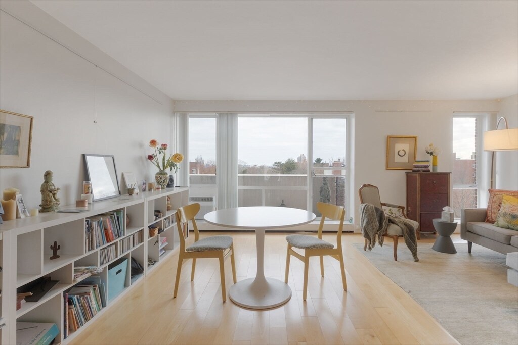 29 Concord Ave in Cambridge, MA - Foto de edificio