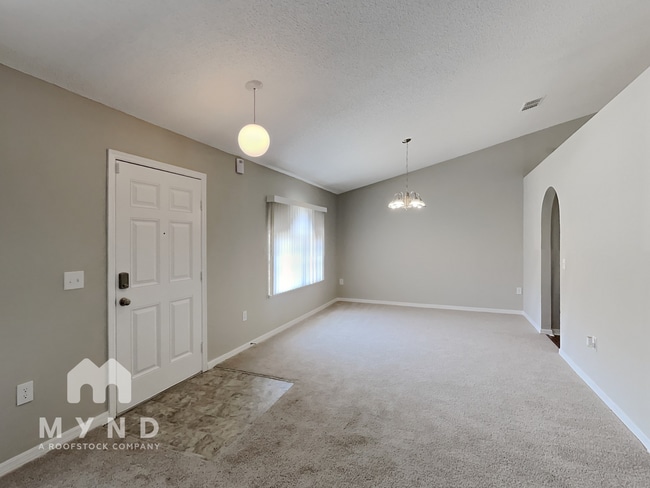 12552 Gulliver Rd in Spring Hill, FL - Building Photo - Building Photo