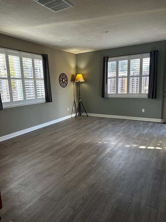 868 Antiquity Dr in Fairfield, CA - Building Photo